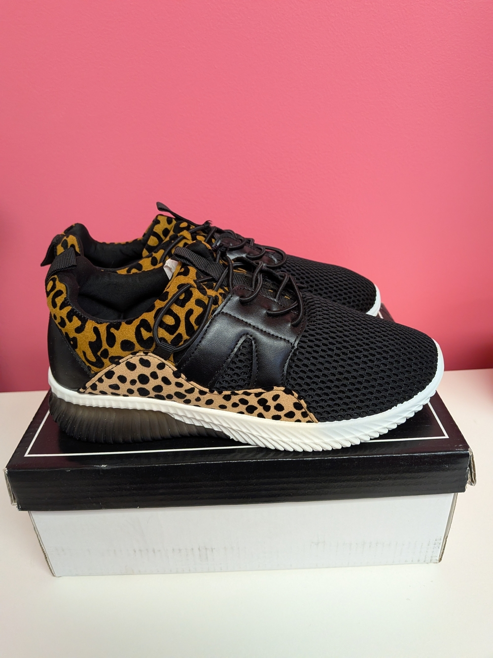 Qupid Black and Leopard Print Women's Sneakers
